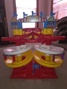 Toy Story 4 Carnival Spiral Speedway Race n' Chase Fun 2018 Disney